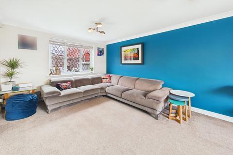4 bedroom detached house for sale, The Glades, Hemel Hempstead, HP1