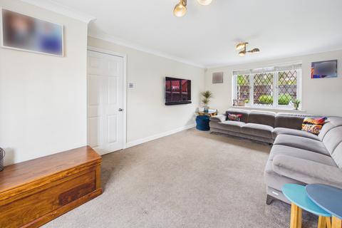 4 bedroom detached house for sale, The Glades, Hemel Hempstead, HP1