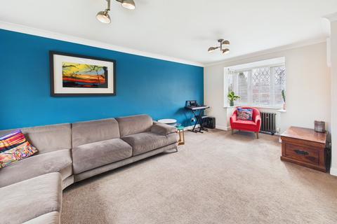 4 bedroom detached house for sale, The Glades, Hemel Hempstead, HP1