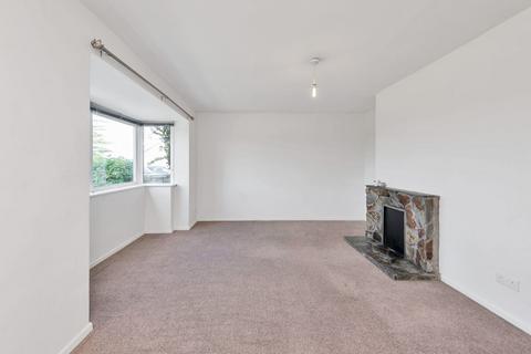 3 bedroom semi-detached house to rent, Chestnut Lane, Royston SG8