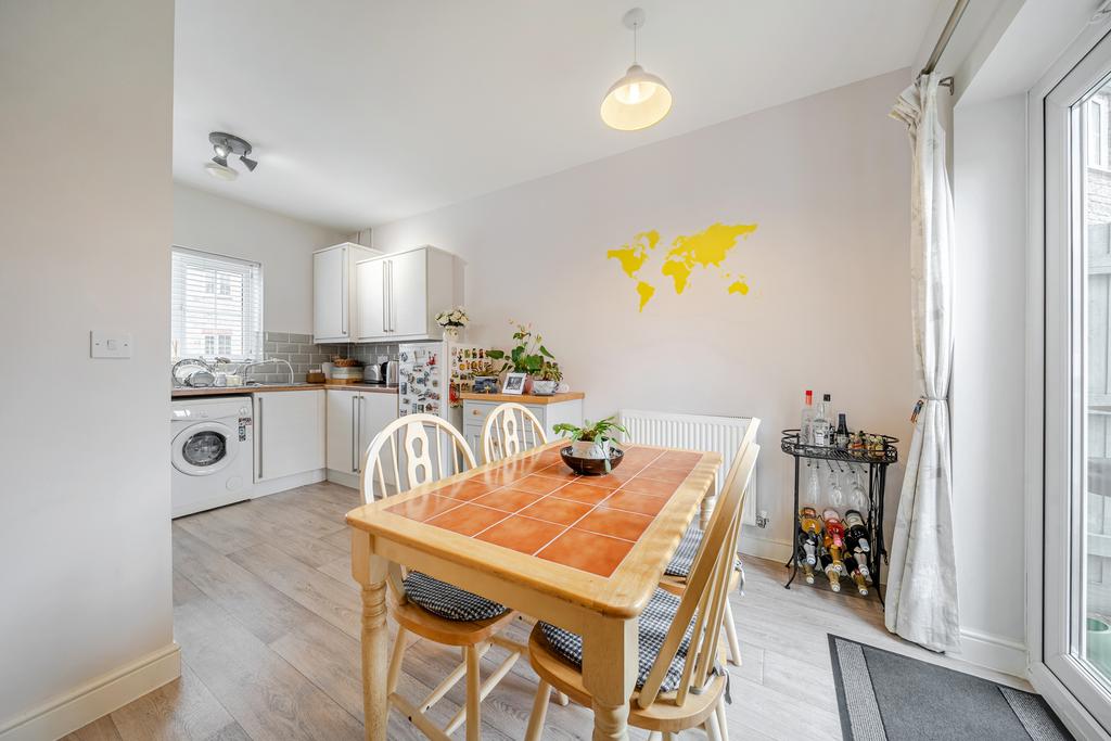 Kitchen / Breakfast Room