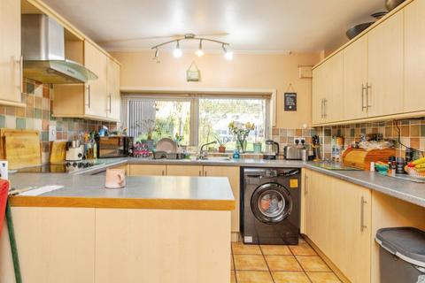3 bedroom terraced house for sale, Summergill Court, Heelands, Milton Keynes, Buckinghamshire, MK13