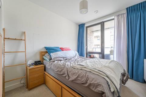 2 bedroom flat for sale, Barrell Makers House, Canary Wharf, London, E14