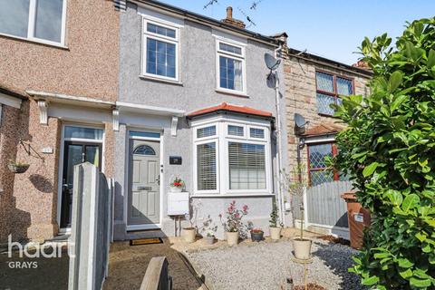 3 bedroom terraced house for sale, Chadwell Road, Grays