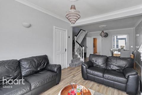 3 bedroom terraced house for sale, Chadwell Road, Grays