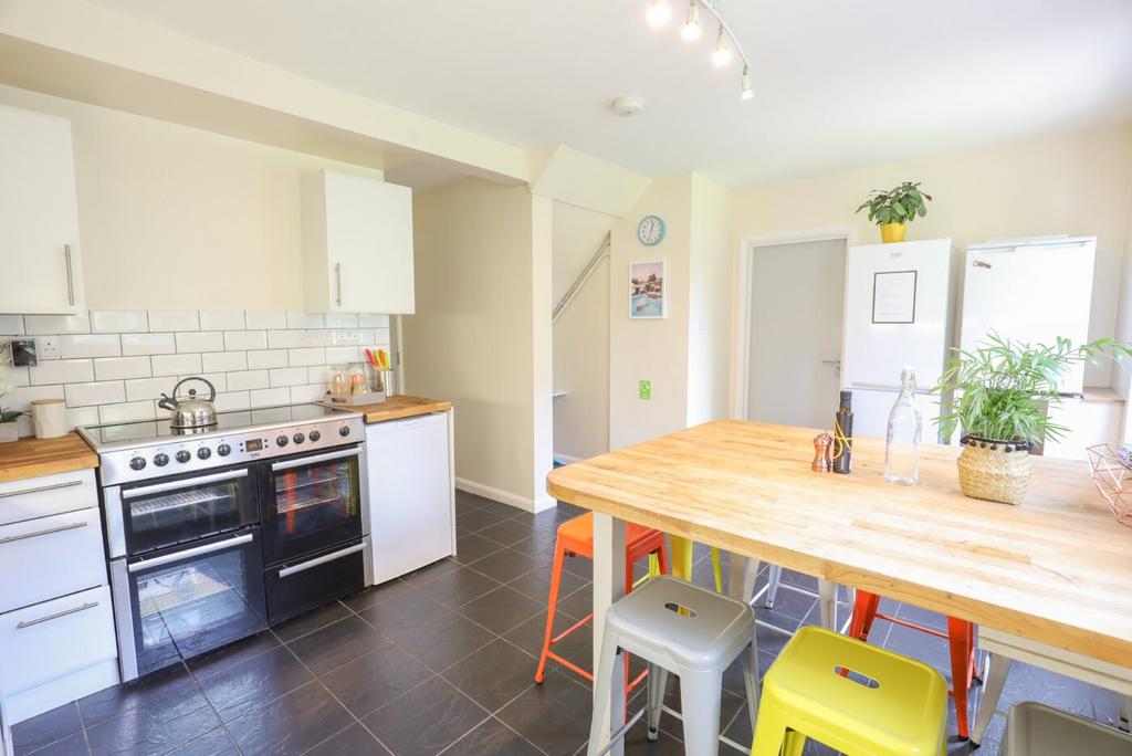 Bright and inviting kitchen with modern applian...