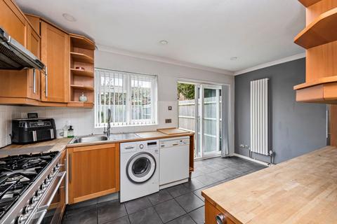 undefined, Butlers Road, Horsham, RH13