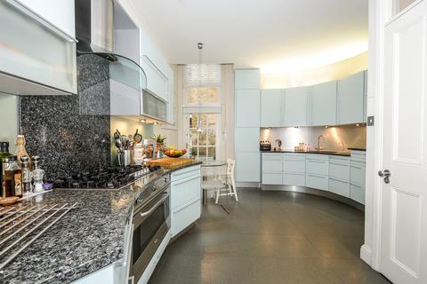 undefined, Longcross Road, Chertsey, KT16