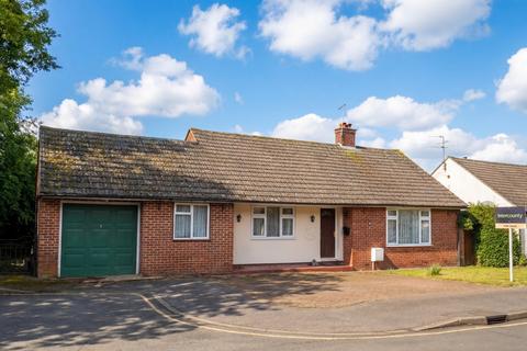 3 bedroom bungalow for sale, Garnetts, Bishop's Stortford CM22