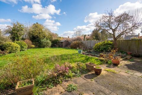 3 bedroom bungalow for sale, Garnetts, Bishop's Stortford CM22