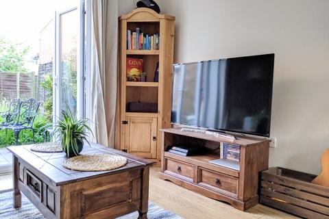 1 bedroom in a house share to rent,  Britton Gardens (RM 4), Bristol BS15