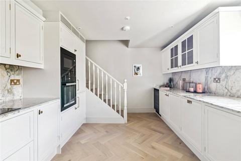 3 bedroom apartment to rent, Pembridge Gardens, London, W2