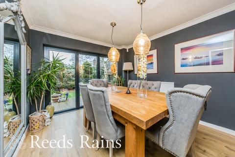 undefined, Birch Avenue, Cheshire SK10