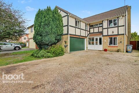 5 bedroom detached house for sale, Bishop's Stortford CM23