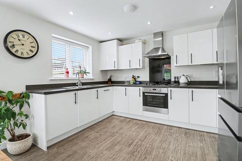3 bedroom semi-detached house for sale, Claypit Copse, Southampton SO31
