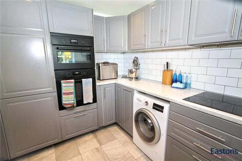 undefined, Tattenham Crescent, Surrey KT18