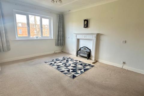 1 bedroom apartment for sale, Victoria Road, Cheshire SK9