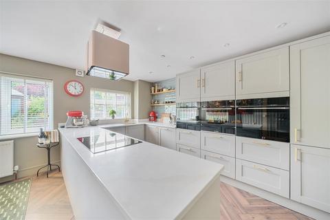 4 bedroom townhouse for sale, 44 Abbey Foregate, Shrewsbury, SY2 6AQ