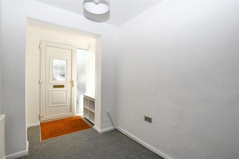 3 bedroom end of terrace house to rent, Hardwicke Place, London Colney, AL2