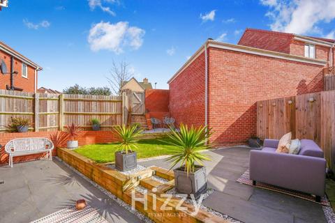 3 bedroom detached house for sale, Tanner Walk, Hadleigh IP7