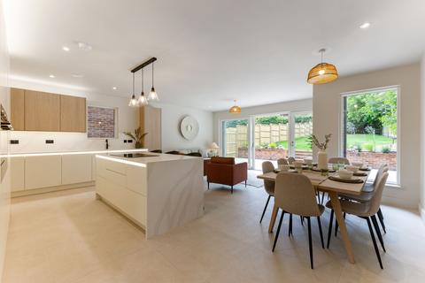 undefined, London Road, Liphook, GU30