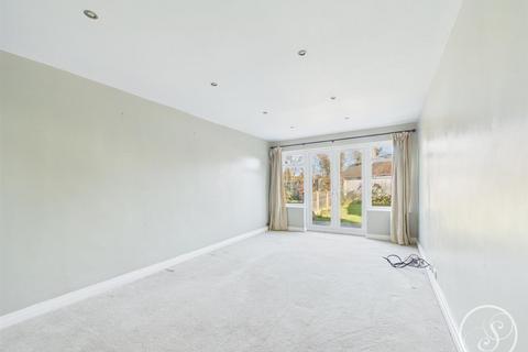 undefined, Baronscourt, Leeds