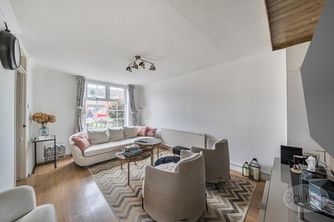 undefined, Pennyfield, Cobham, Surrey, KT11