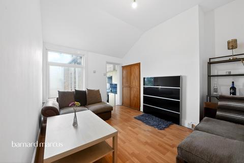 3 bedroom maisonette for sale, Brunswick Park Road, London