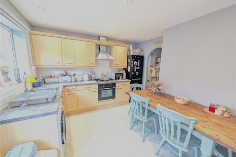 4 bedroom detached house for sale, Redwood Court, Mansfield, Nottinghamshire