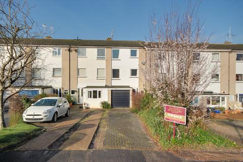 Courtlands, Haywards Heath, RH16