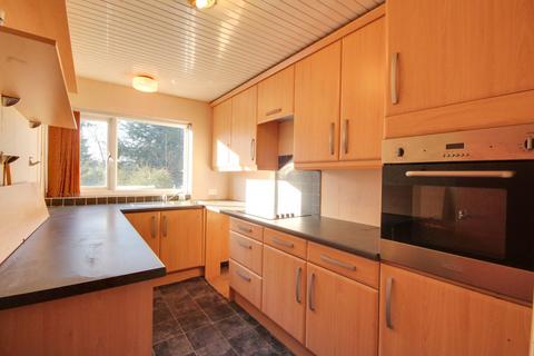 4 bedroom terraced house for sale, Courtlands, Haywards Heath, RH16