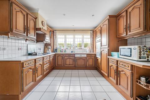 5 bedroom detached house for sale, Anners Close, Thorpe, Surrey, TW20