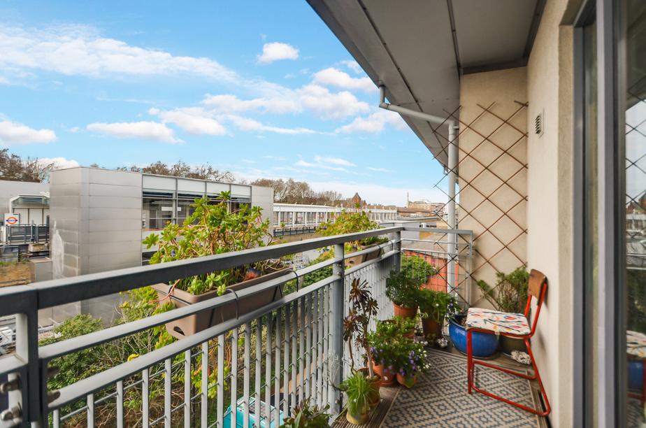 Balcony.jpg