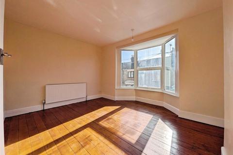 3 bedroom terraced house for sale, Granville Road, Kent ME12