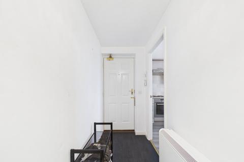 3 bedroom flat for sale, Porterfield Drive, Manchester M29