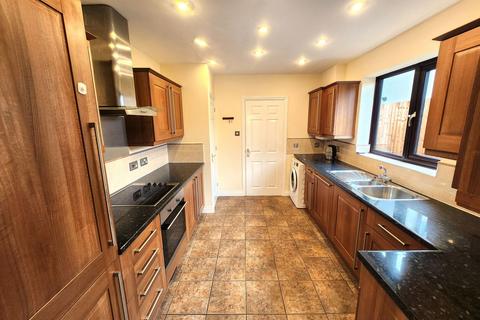 undefined, Beecher Road, Halesowen B63