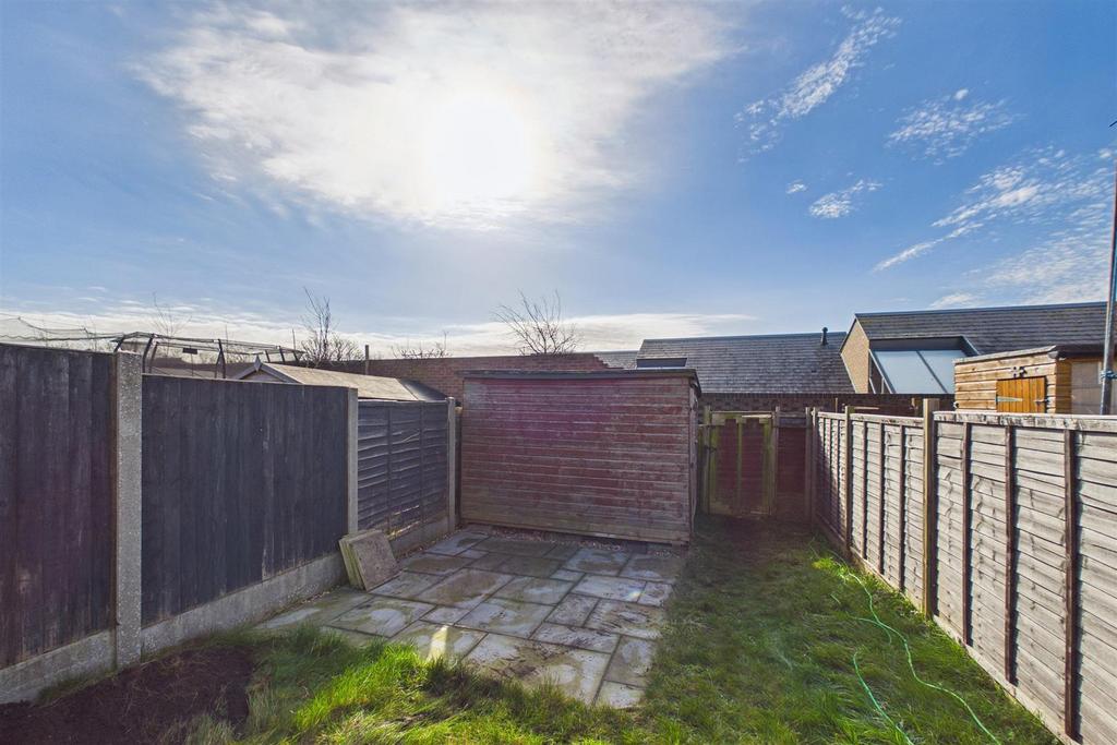 Rear Garden-4.jpg
