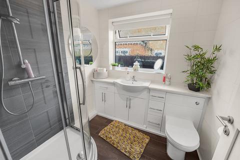 2 bedroom semi-detached bungalow for sale, Sherdley Park Drive, St. Helens, WA9
