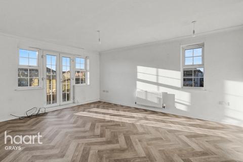 2 bedroom flat for sale, Harper Close, Grays
