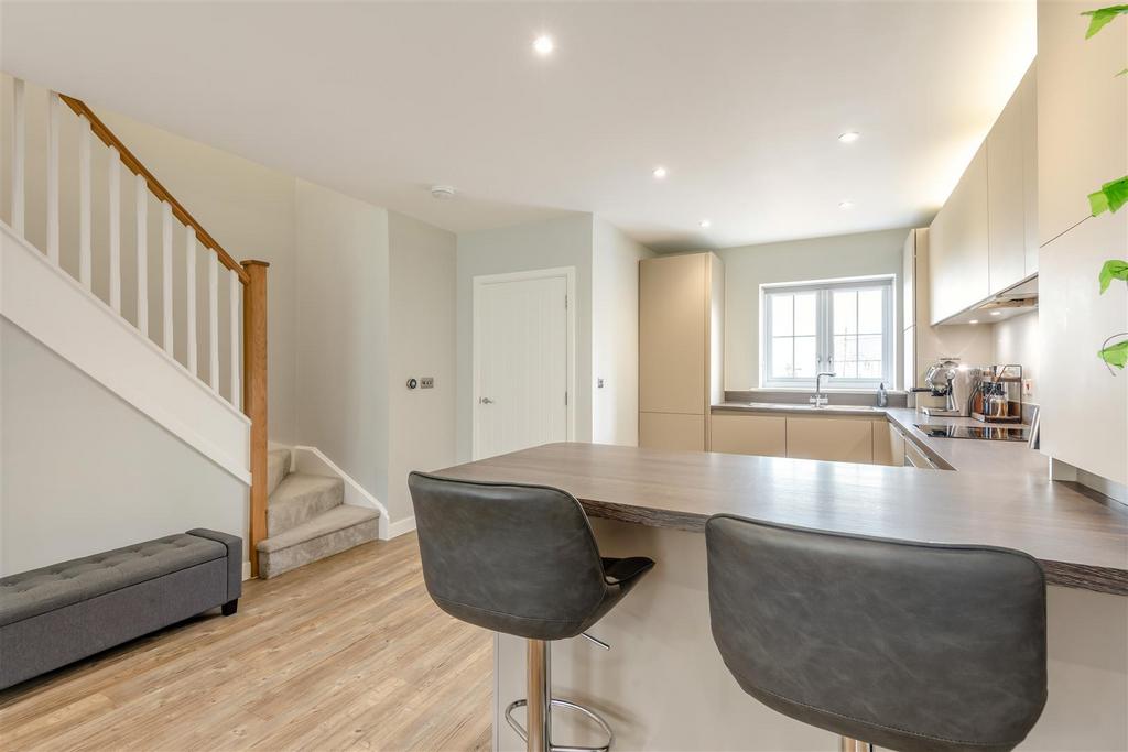 Kitchen/Lounge/Dining Area