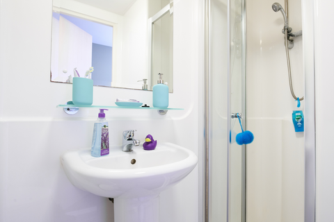 undefined, Silver En Suite at Europa, Erskine St L6