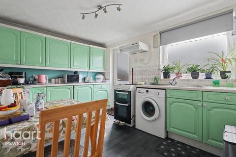 3 bedroom end of terrace house for sale, Hawthorn Drive, Ipswich