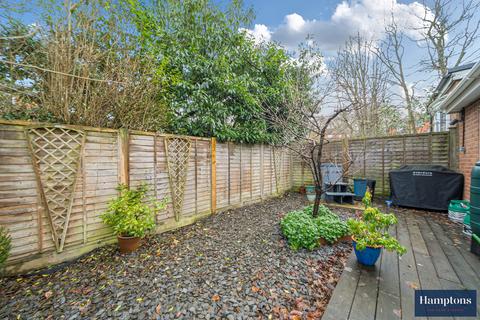 undefined, St. Nicholas Close, Amersham, HP7