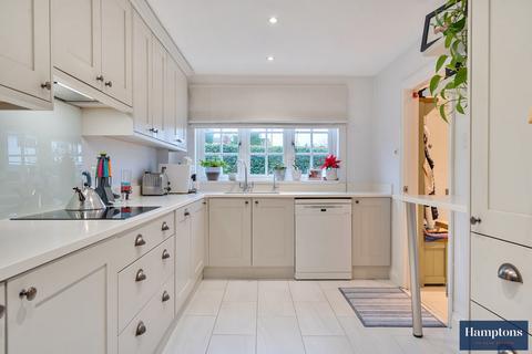 undefined, St. Nicholas Close, Amersham, HP7