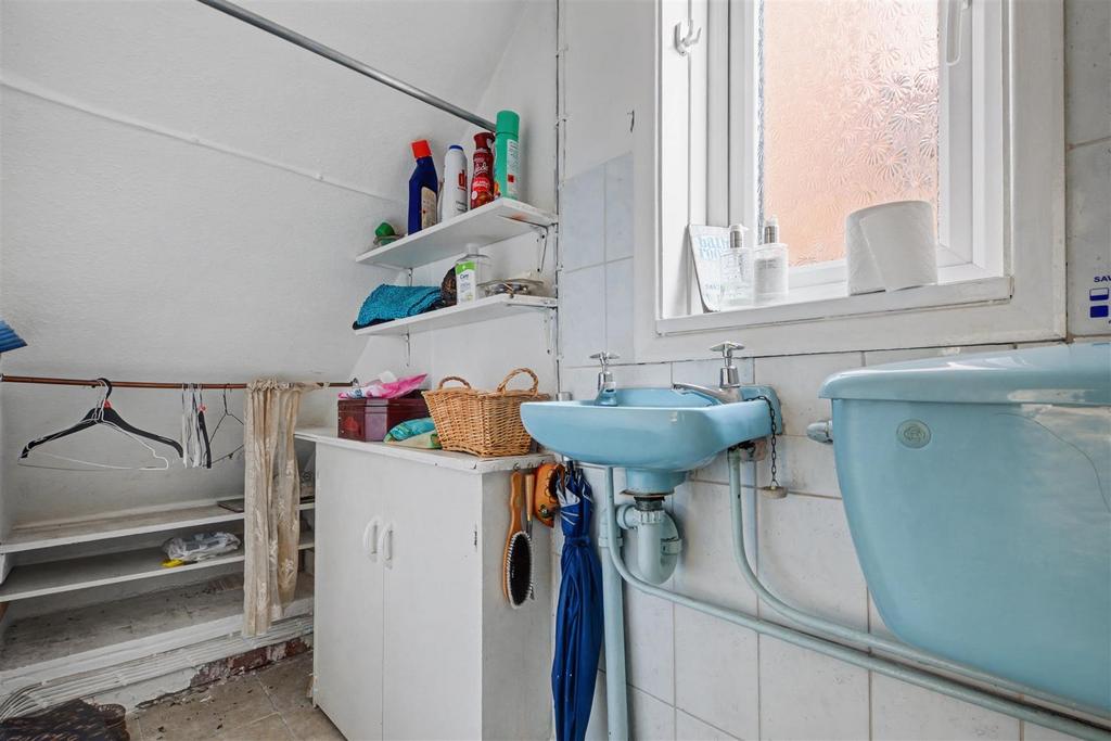 Ground Floor WC 2.jpeg