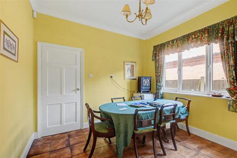 undefined, Derby Road,  Lenton, Nottingham