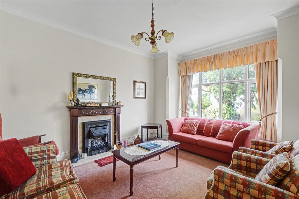 Sitting Room.jpeg