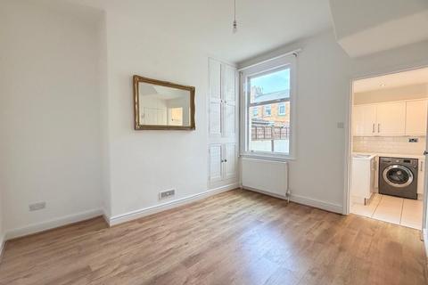 2 bedroom terraced house for sale, Hampton Road, Scarborough, YO12