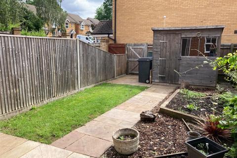 2 bedroom terraced house for sale, Silvester Way, Fleet