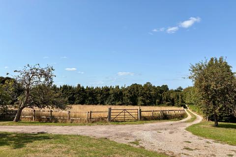 4 bedroom bungalow for sale, Main Road, Twyford, SO21
